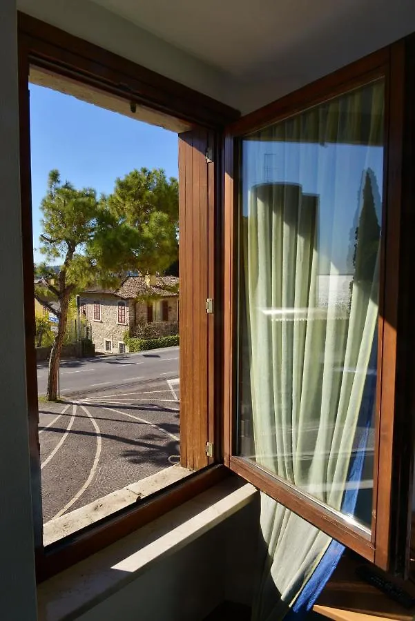 Taverna Affittacamere Gardone Riviera
