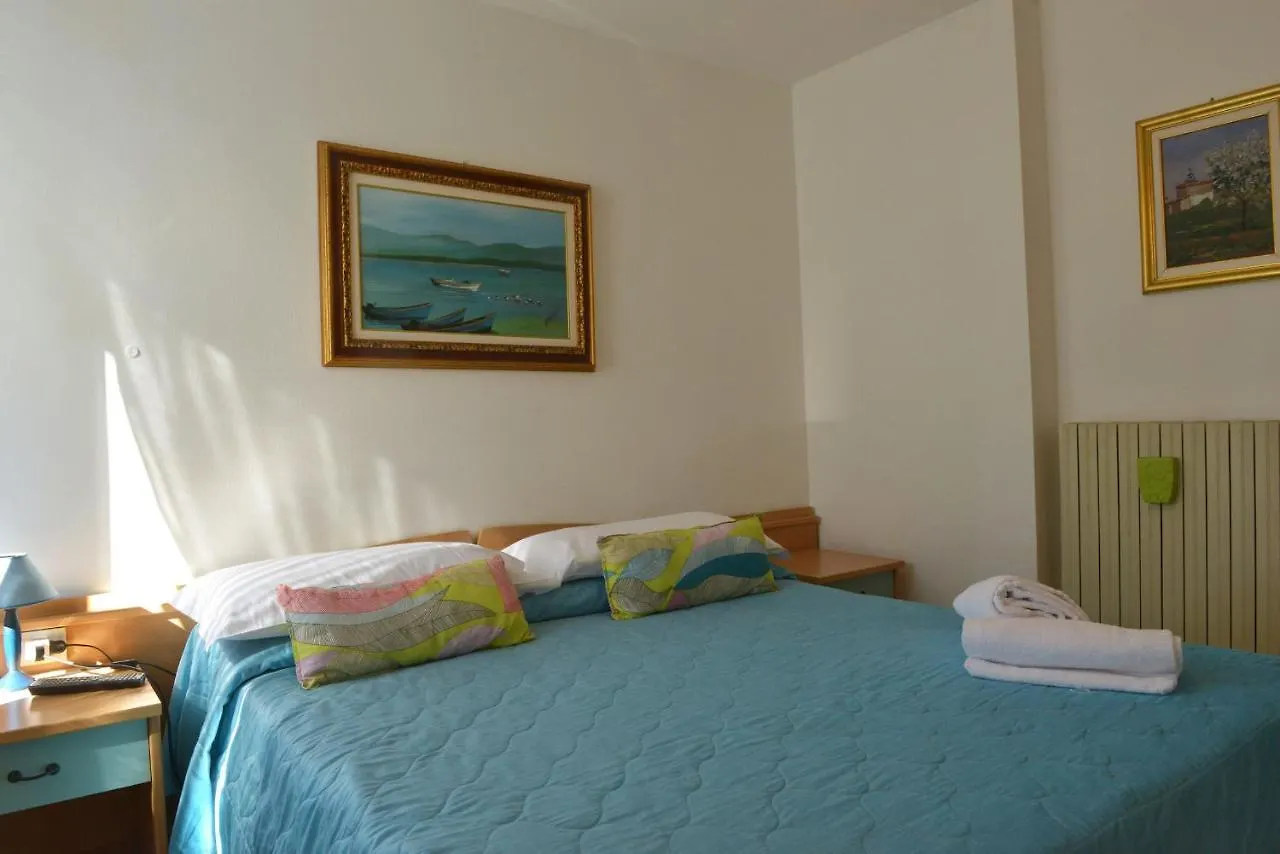 Guest house Taverna Affittacamere Gardone Riviera