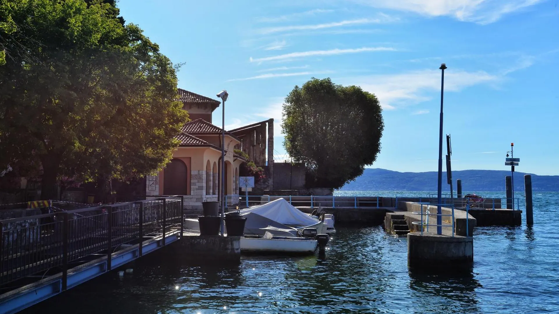 Guest house Taverna Affittacamere Gardone Riviera